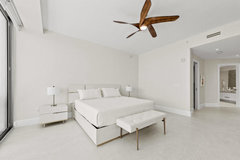 Condo in Riviera Beach, Florida, 2 bedrooms  № 2158346 - photo 22