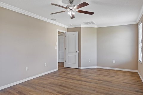 Купить виллу или дом в Ривервью, Флорида 9 комнат, 233.18м2, № 1746599 - фото 14