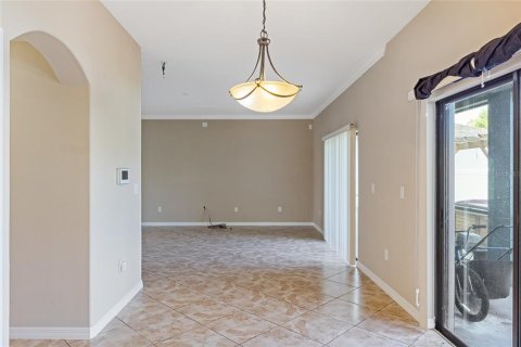 Купить виллу или дом в Ривервью, Флорида 9 комнат, 233.18м2, № 1746599 - фото 10