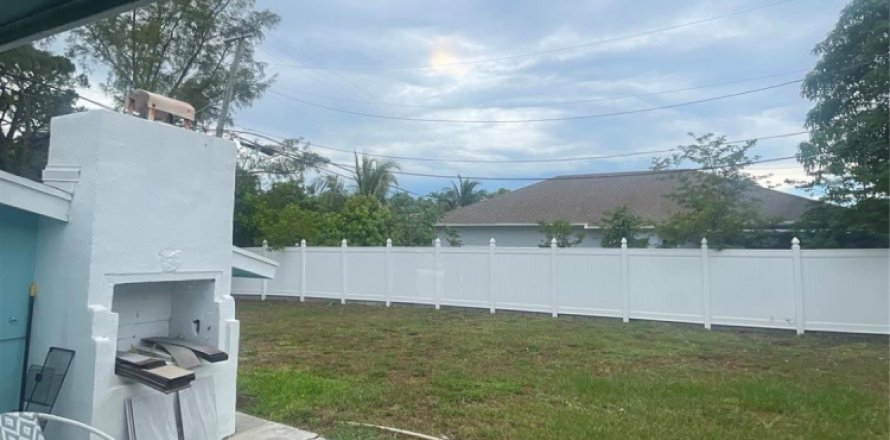 Casa en Boynton Beach, Florida 3 dormitorios, 98.85 m2 № 1217230