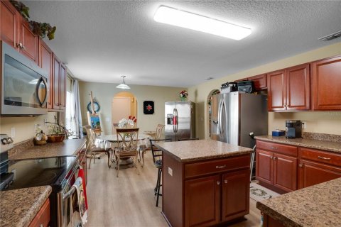 House in Palmetto, Florida 4 bedrooms, 250.84 sq.m. № 1516378 - photo 16