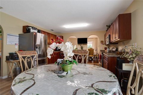 House in Palmetto, Florida 4 bedrooms, 250.84 sq.m. № 1516378 - photo 15