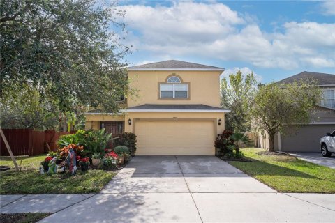 House in Palmetto, Florida 4 bedrooms, 250.84 sq.m. № 1516378 - photo 1