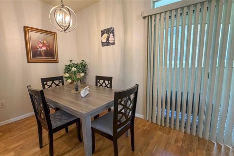 Condo in Clearwater, Florida, 1 bedroom № 2166480 - photo 11