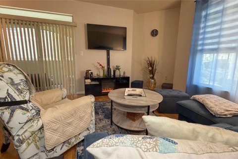 Condo in Clearwater, Florida, 1 bedroom № 2166480 - photo 7