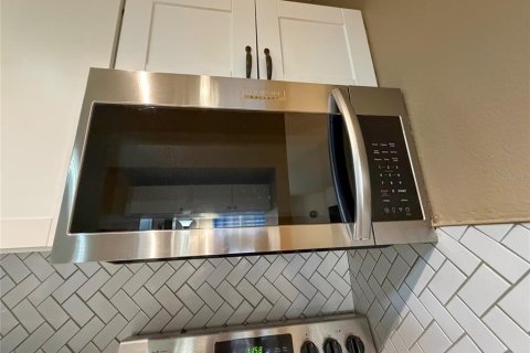 Condo in Clearwater, Florida, 1 bedroom № 2166480 - photo 18