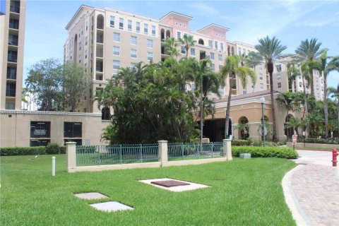 Condo in Fort Lauderdale, Florida, 2 bedrooms  № 1779162 - photo 2