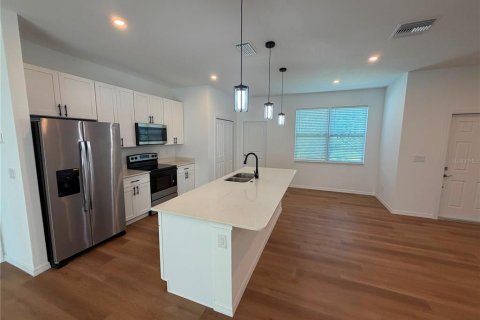 Casa en alquiler en North Port, Florida, 3 dormitorios, 136.75 m2 № 2279967 - foto 7
