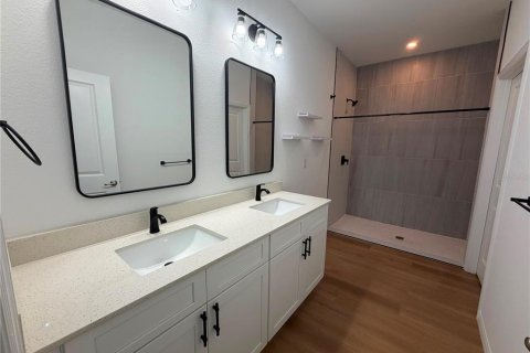 Casa en alquiler en North Port, Florida, 3 dormitorios, 136.75 m2 № 2279967 - foto 2