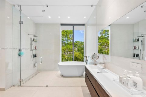 Villa ou maison à vendre à Miami Shores, Floride: 6 chambres, 439.15 m2 № 1974240 - photo 27