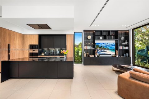 Villa ou maison à vendre à Miami Shores, Floride: 6 chambres, 439.15 m2 № 1974240 - photo 18