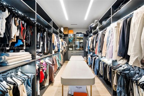 Villa ou maison à vendre à Miami Shores, Floride: 6 chambres, 439.15 m2 № 1974240 - photo 30