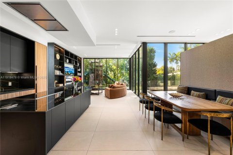 Villa ou maison à vendre à Miami Shores, Floride: 6 chambres, 439.15 m2 № 1974240 - photo 16