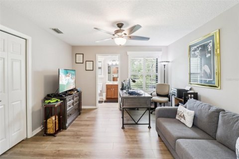 Condominio en venta en Tavares, Florida, 3 dormitorios, 172.8 m2 № 1844624 - foto 14