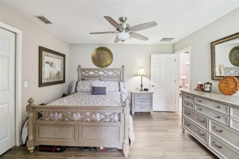 Condominio en venta en Tavares, Florida, 3 dormitorios, 172.8 m2 № 1844624 - foto 18