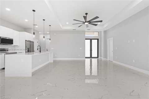 House in Lehigh Acres, Florida 4 bedrooms, 165.64 sq.m. № 1784115 - photo 8