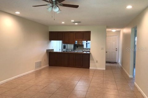 House in Lakeland, Florida 3 bedrooms, 105.54 sq.m. № 1837147 - photo 10
