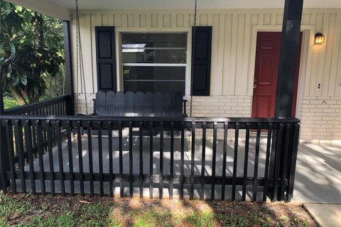 House in Lakeland, Florida 3 bedrooms, 105.54 sq.m. № 1837147 - photo 2