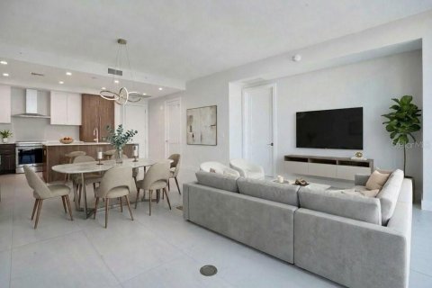Condo in Saint Petersburg, Florida, 2 bedrooms  № 2166284 - photo 18