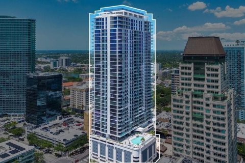 Condo in Saint Petersburg, Florida, 2 bedrooms № 2166284