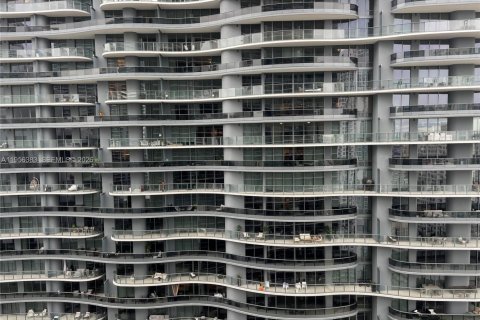 Condominio en venta en Miami, Florida, 1 dormitorio, 70.51 m2 № 2153466 - foto 24
