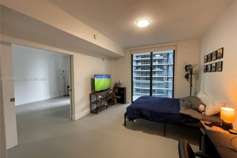 Condominio en venta en Miami, Florida, 1 dormitorio, 70.51 m2 № 2153466 - foto 10