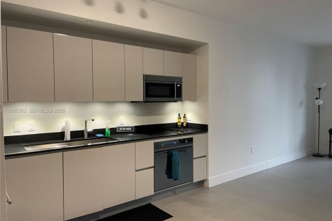 Condominio en venta en Miami, Florida, 1 dormitorio, 70.51 m2 № 2153466 - foto 2