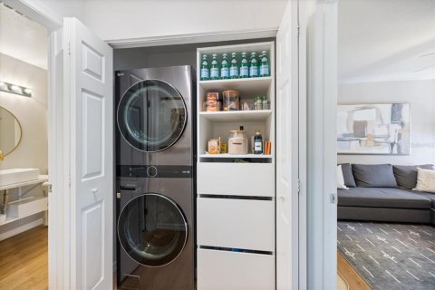 Condo in Bradenton, Florida, 2 bedrooms  № 1884899 - photo 25