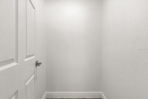 Casa en venta en Ocala, Florida, 4 dormitorios, 162.58 m2 № 2384320 - foto 8