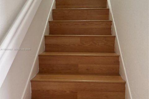 Copropriété à louer à Miami, Floride: 2 chambres, 125.42 m2 № 2051577 - photo 14