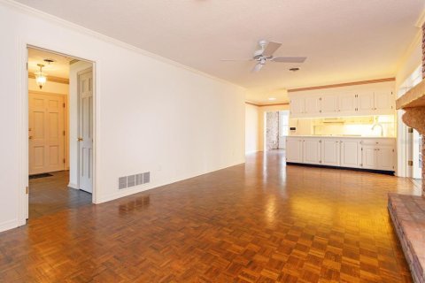 Villa ou maison à vendre à Orlando, Floride: 4 chambres, 305.74 m2 № 2197334 - photo 16