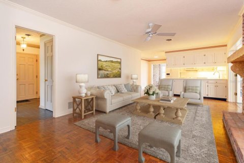 Villa ou maison à vendre à Orlando, Floride: 4 chambres, 305.74 m2 № 2197334 - photo 17