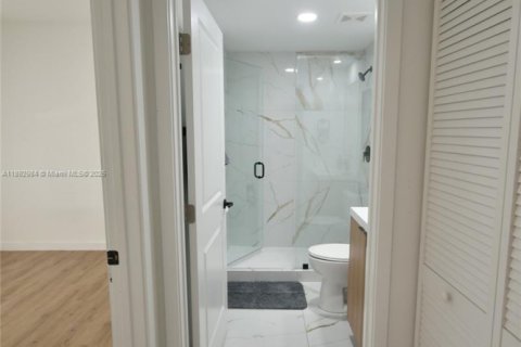 Villa ou maison à louer à Florida City, Floride: 5 chambres, 168.15 m2 № 1946704 - photo 6