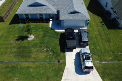 Villa ou maison à vendre à Port St. Lucie, Floride: 4 chambres, 193.05 m2 № 2191967 - photo 30