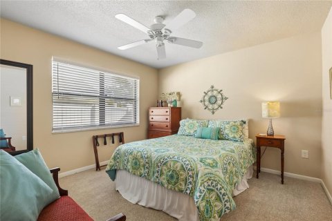 Villa ou maison à vendre à Seminole, Floride: 3 chambres, 155.98 m2 № 2423897 - photo 12
