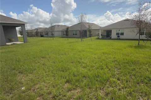 House in Haines City, Florida 5 bedrooms, 241.64 sq.m. № 1841810 - photo 25