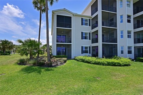 Condo in Bradenton, Florida, 3 bedrooms  № 1812665 - photo 27