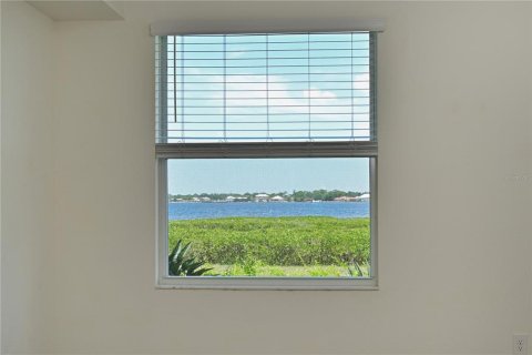 Condo in Bradenton, Florida, 3 bedrooms  № 1812665 - photo 14