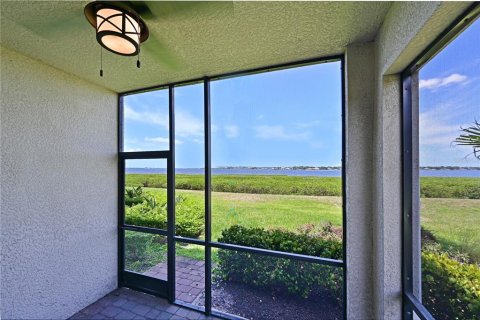 Condo in Bradenton, Florida, 3 bedrooms  № 1812665 - photo 24