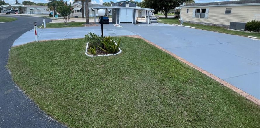 Terreno en Frostproof, Florida № 1852680