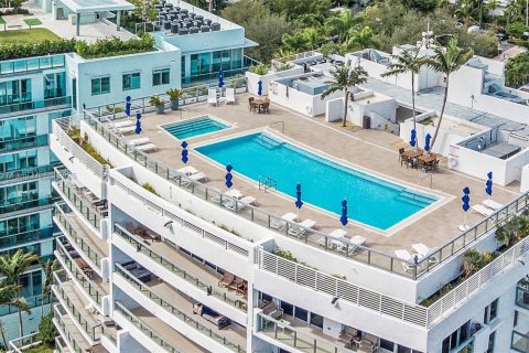 Купить кондоминиум в Бей-Харбор-Айлендс, Флорида 3 спальни, 121.24м2, № 1968188 - фото 21