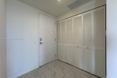 Condominio en venta en Sunrise, Florida, 3 dormitorios № 2182284 - foto 3