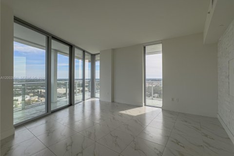Condominio en venta en Sunrise, Florida, 3 dormitorios № 2182284 - foto 9