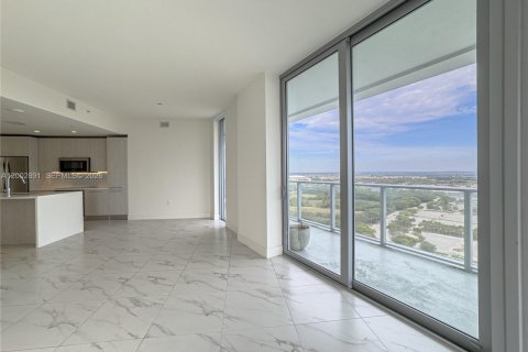 Condominio en venta en Sunrise, Florida, 3 dormitorios № 2182284 - foto 6