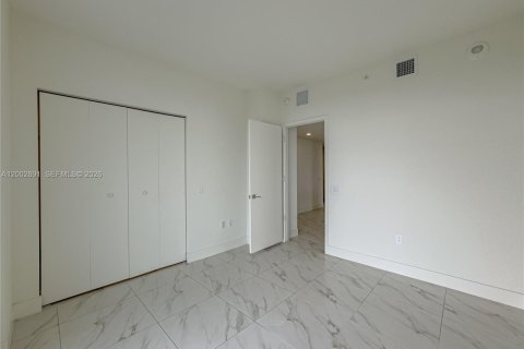 Condominio en venta en Sunrise, Florida, 3 dormitorios № 2182284 - foto 28