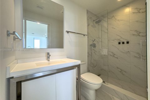 Condominio en venta en Sunrise, Florida, 3 dormitorios № 2182284 - foto 29