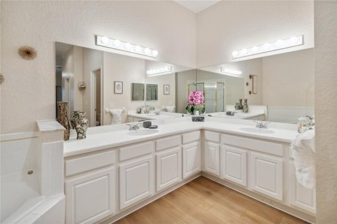 Condo in Davenport, Florida, 3 bedrooms  № 1733094 - photo 18