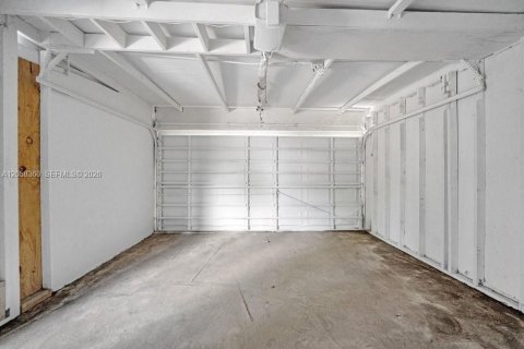 Villa ou maison à vendre à Miami, Floride: 3 chambres, 180.42 m2 № 2176480 - photo 23