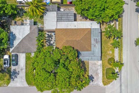 Villa ou maison à vendre à Miami, Floride: 3 chambres, 180.42 m2 № 2176480 - photo 27
