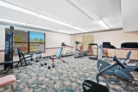 Condominio en venta en Margate, Florida, 2 dormitorios, 103.12 m2 № 1936049 - foto 11